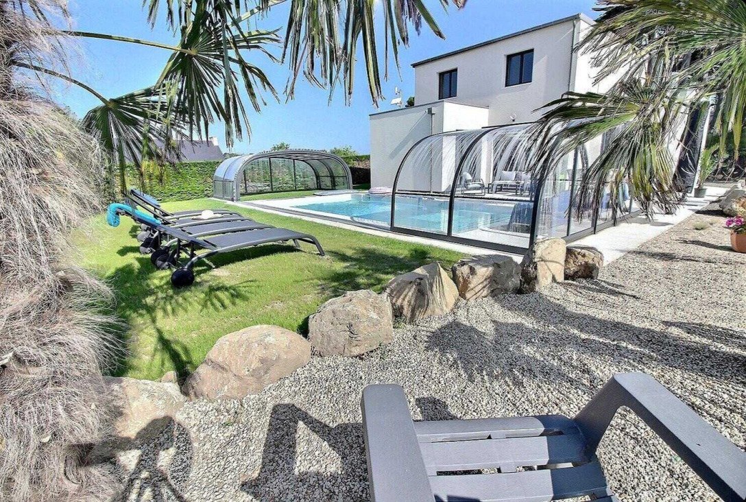 Jardin, terrasse et piscine